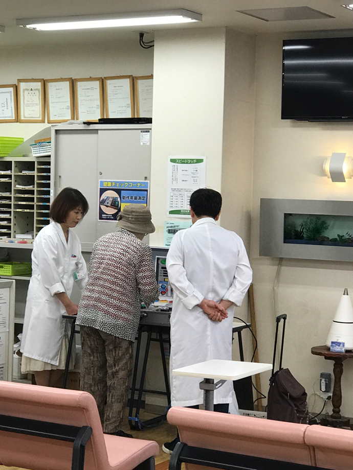 【有限会社日本薬局】日本薬局本店にて健康相談会を実施しました。